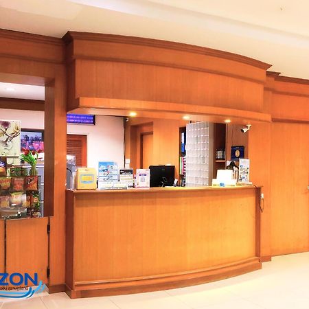 Horizon Hotel Сураттхани Экстерьер фото